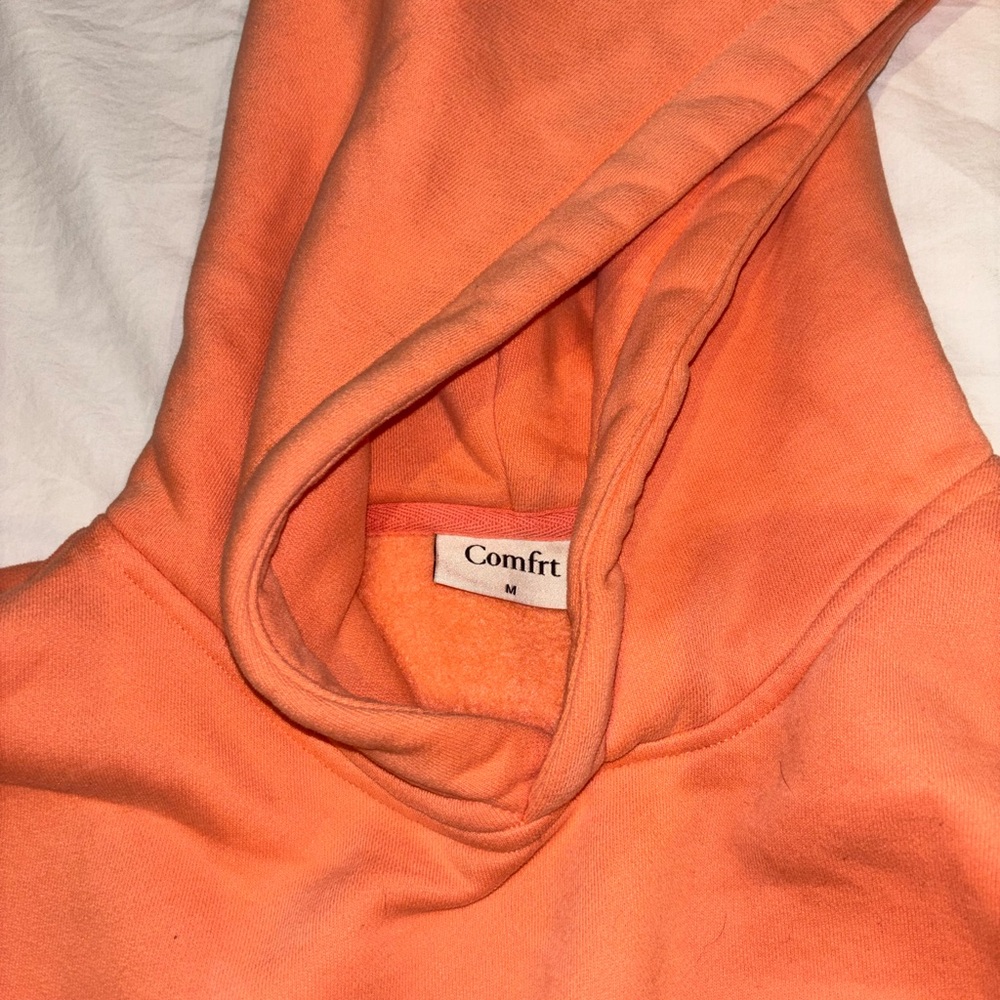 Comfrt Signature Hoodie - Picture 6 of 7